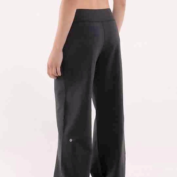 Lululemon pants